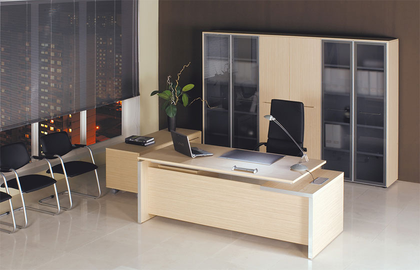 Офисная мебель для кабинета руководителя Reventon